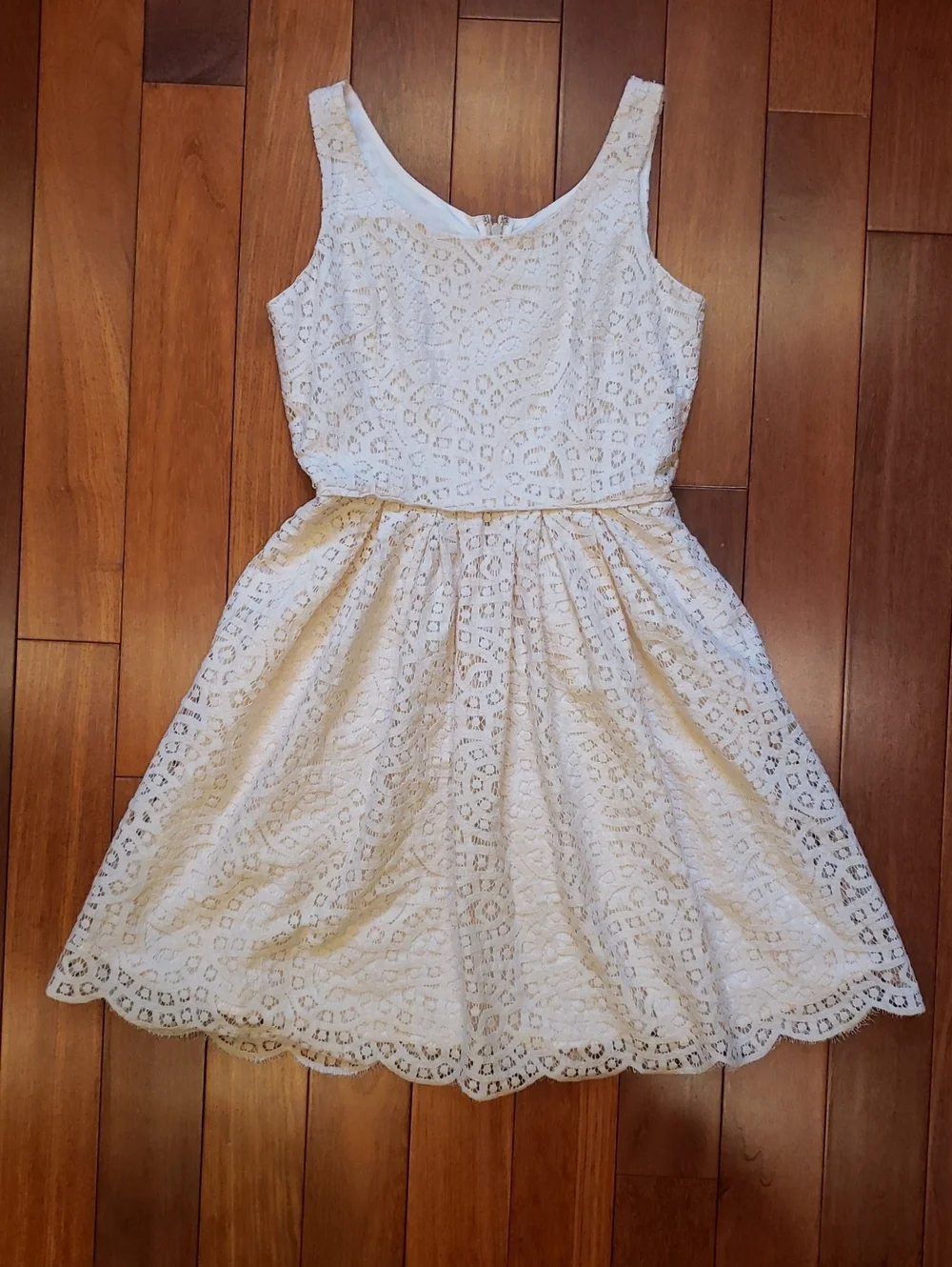 J. Crew brand Cream Sleeveless Lace Fat and Flare Dress. Women's size 0